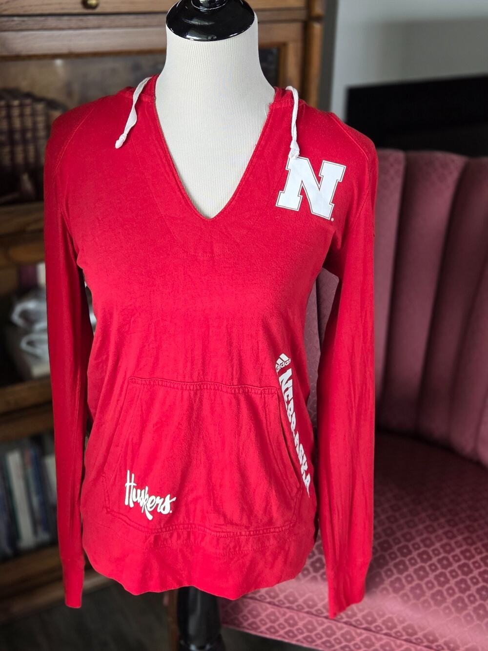 Adidas Women's M Nebraska Huskers V-Neck Lightweight Hoodie Red cozy shacket